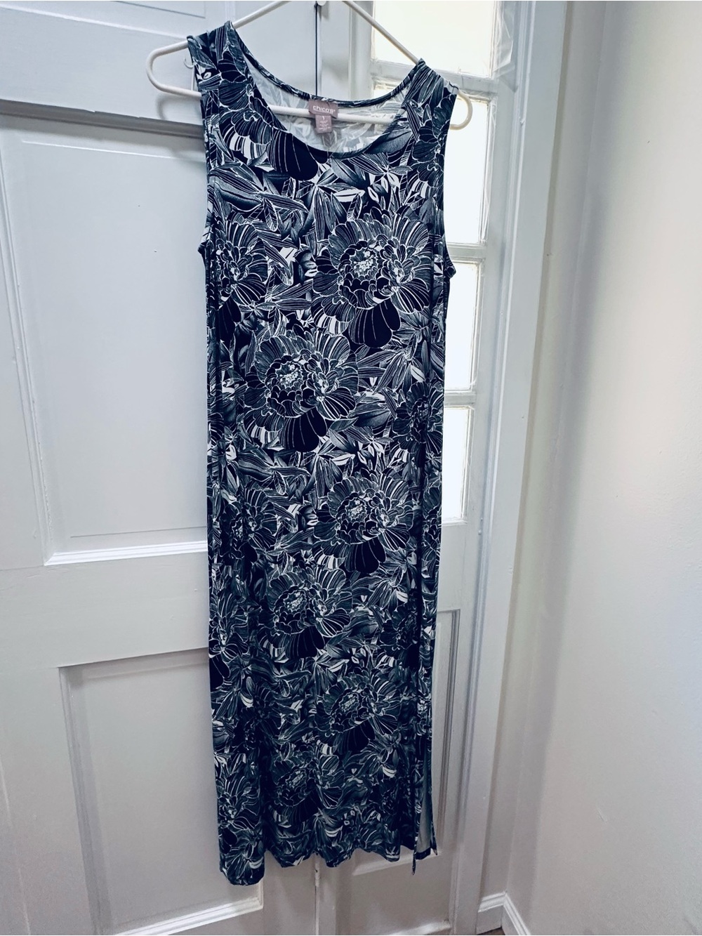 Chico's size 1/ Medium Blue and White Floral Sleeveless Maxi Dress